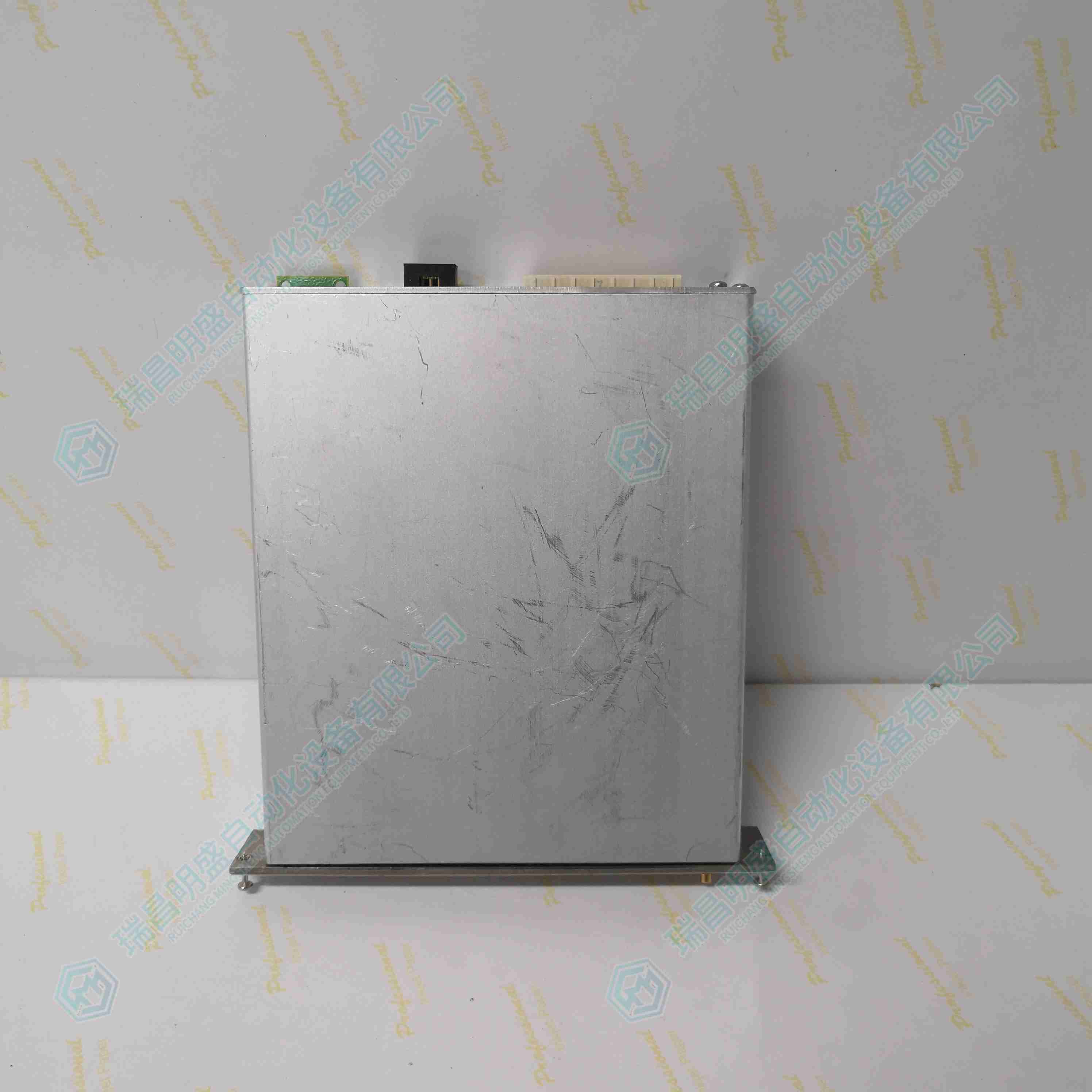 NI SCXI-1193 高密度RF继电器模块  