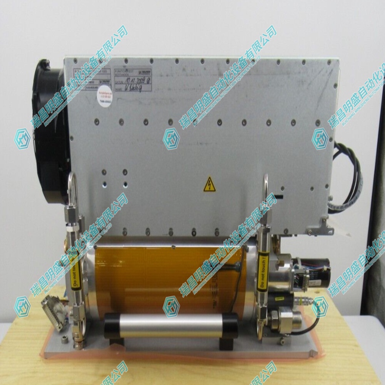 d9eeccca4d13dbe46849f158fac998d6_3-24011G51513161.jpg