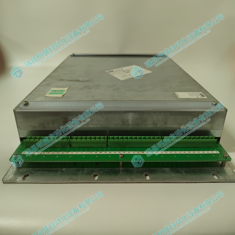 d9d6278bdd6ff12bda7c7ec8059f5140_3-24021G4455Hc.jpg
