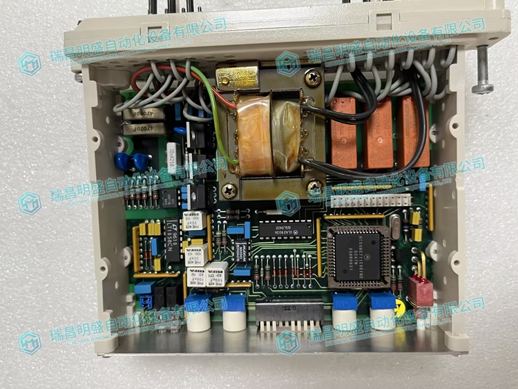 4de71043dc135810f0f3da5c3e33b2ed_3-24041Q14K1b4.jpg